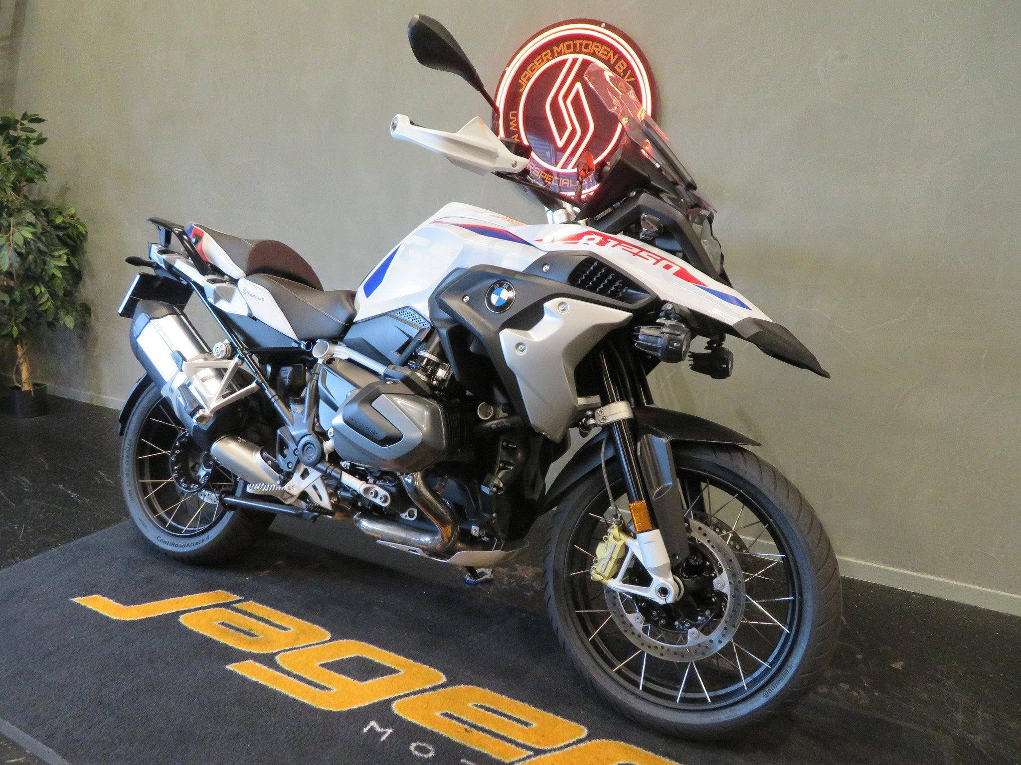 BMW R 1250 GS RALLY HP ALLE PAKETTEN! (bj 2022), Motoren, Motoren | BMW, Toermotor, 1250 cc, Gebruikt, Bedrijf