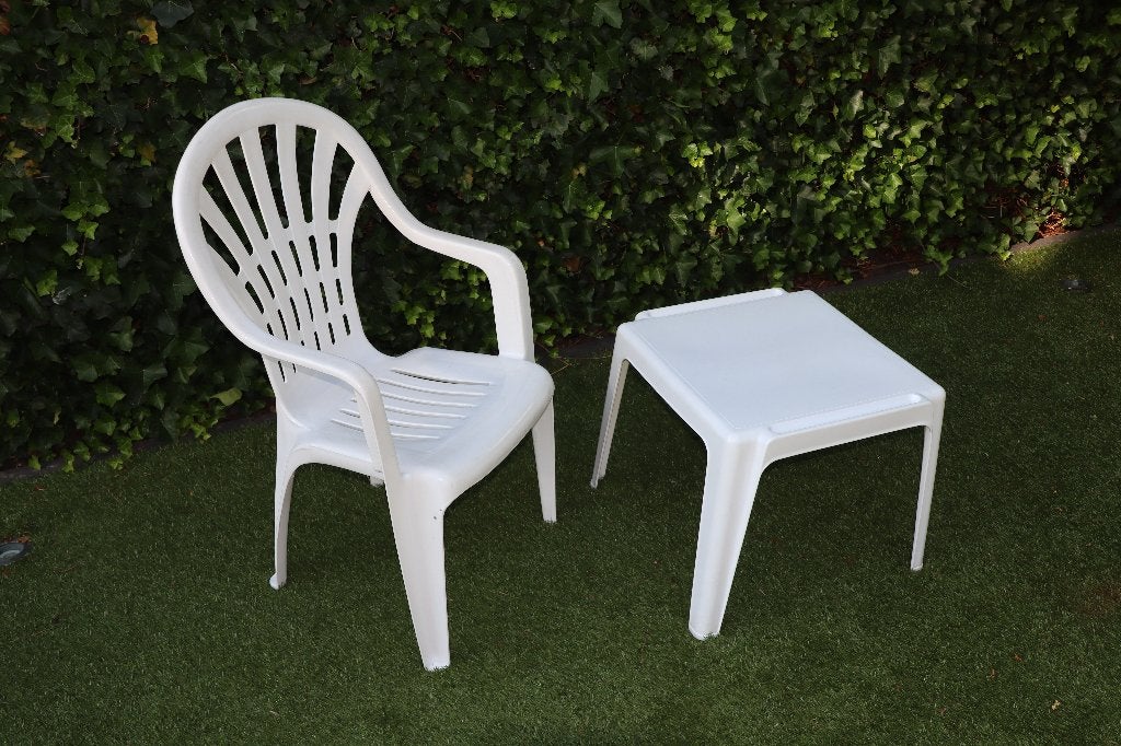 Jardin tuinstoel en tafeltje (Wit) ZGAN, Tuin en Terras, Kunststof, Bijzettafel, Zo goed als nieuw, Tuinset