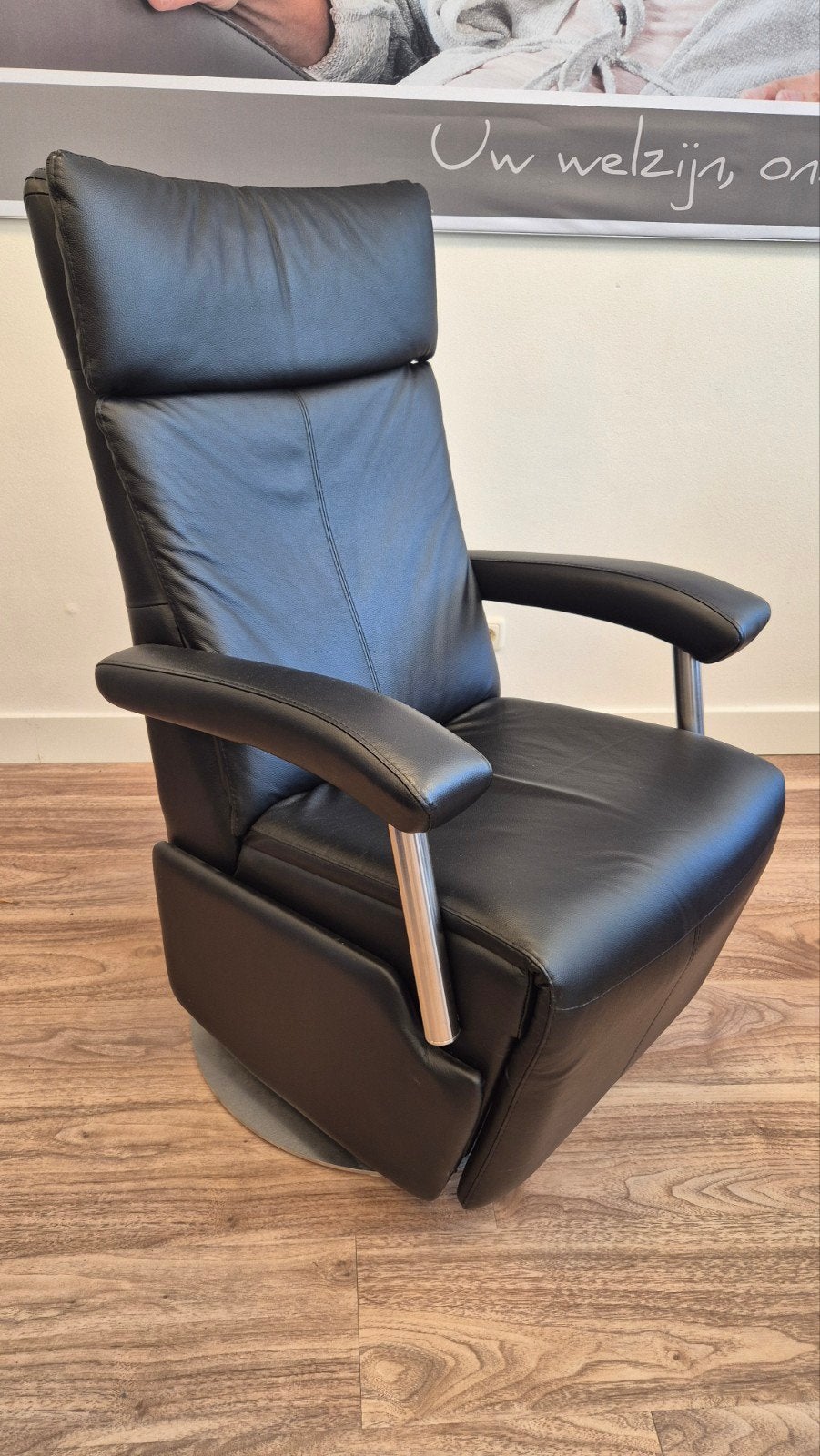 Fitform relaxfauteuil/ sta-op stoel 3 motoren, leer, draaipl, Huis en Inrichting, Fauteuils, Ophalen, Fitform, Randweg 17, Best