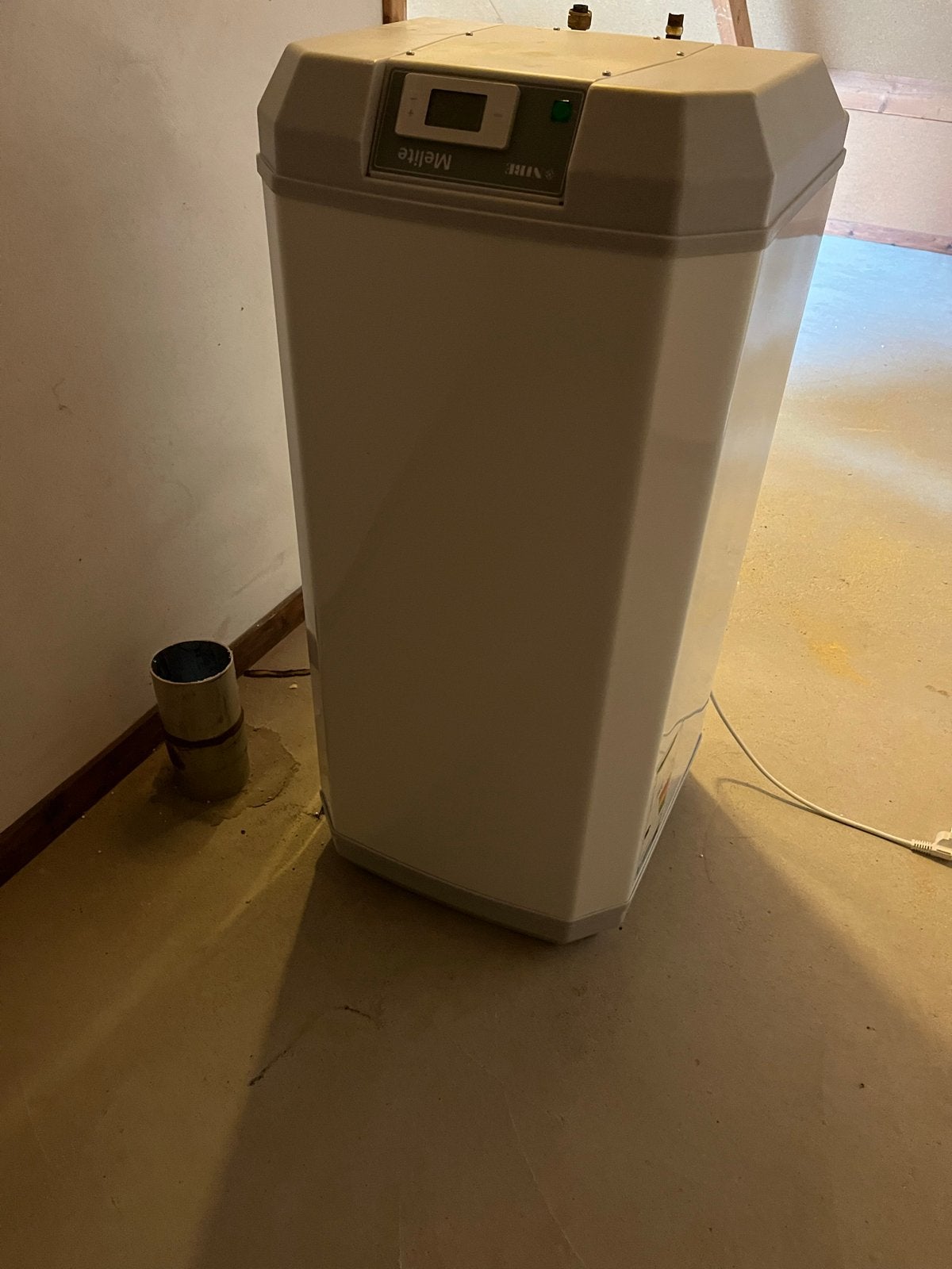 NIBE Melite BA-WH 1010 W Boiler - Zo goed als nieuw, Doe-het-zelf en Verbouw, Ophalen, Aardgas, 100 liter of meer, Boiler