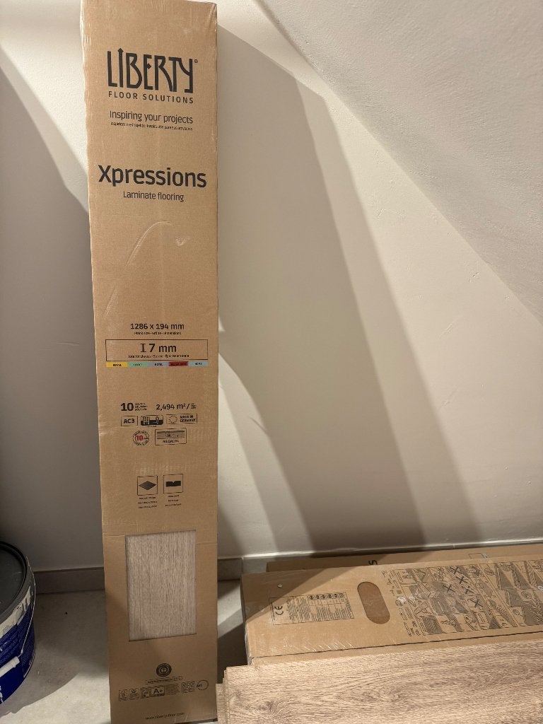 KwaliteitsLaminaat 9 nieuwe pakken, Ophalen, Overige materialen, 50 tot 150 cm, Nieuw