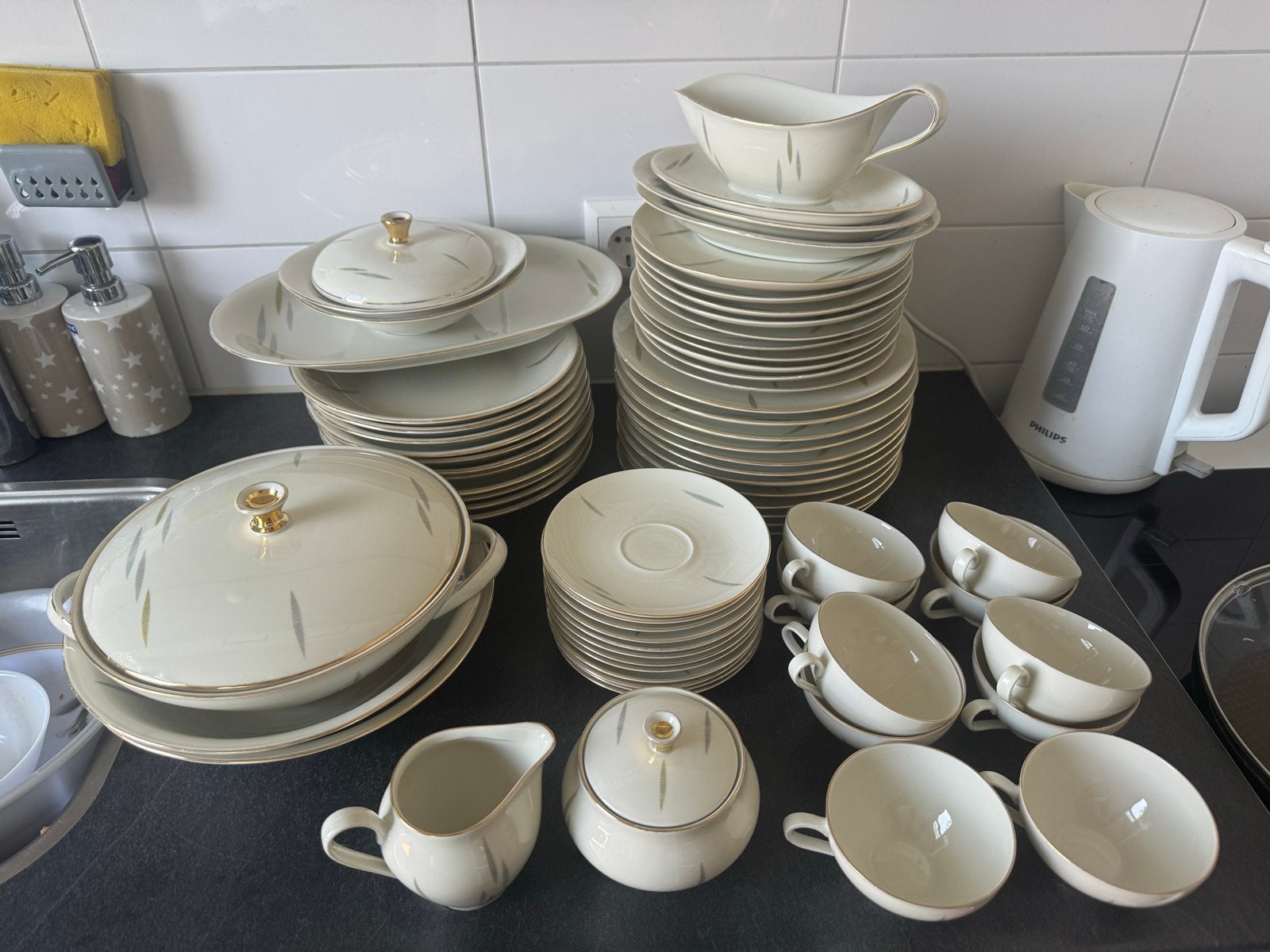 Compleet servies voor 10-12 personen - Combina Servies Bavar, Gebruikt, Overige merken, Klassiek, Ophalen of Verzenden