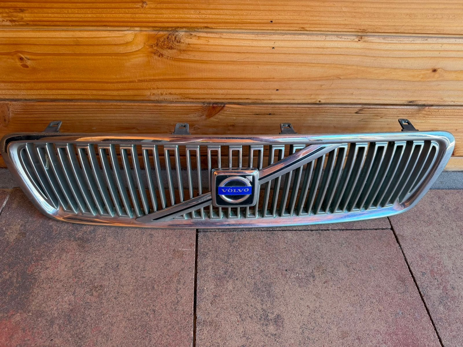 Volvo v70 grill 2000-2004, Auto-onderdelen, Carrosserie en Plaatwerk, Ophalen, Gebruikt, Voor, Volvo