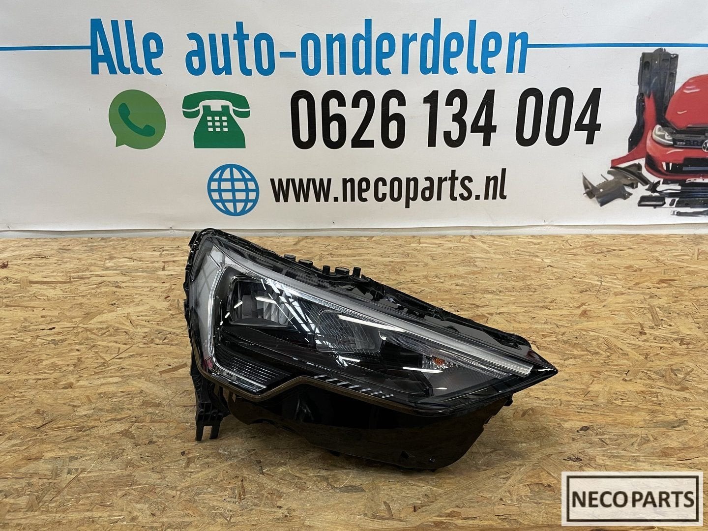 AUDI Q3 F3 83A LED KOPLAMP RECHTS ORIGINEEL 83A941012, Gebruikt, -, -, -