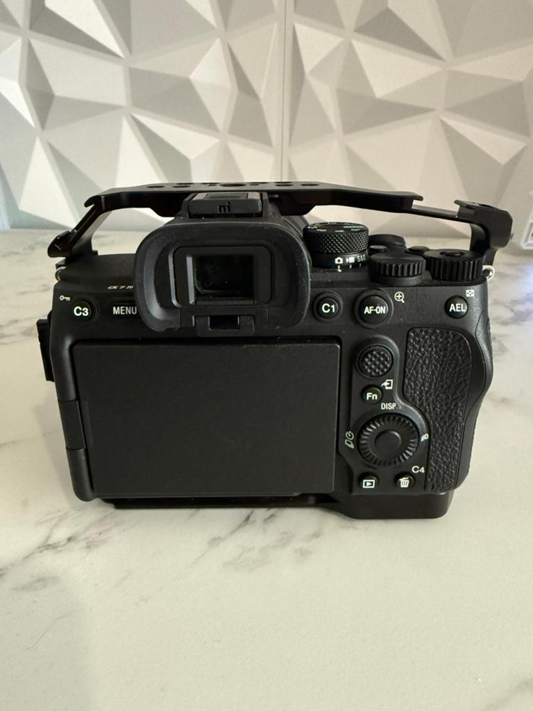 Sony A7IV & Smallrig 3667B Cage, Ophalen, Zo goed als nieuw, Sony, Geen optische zoom