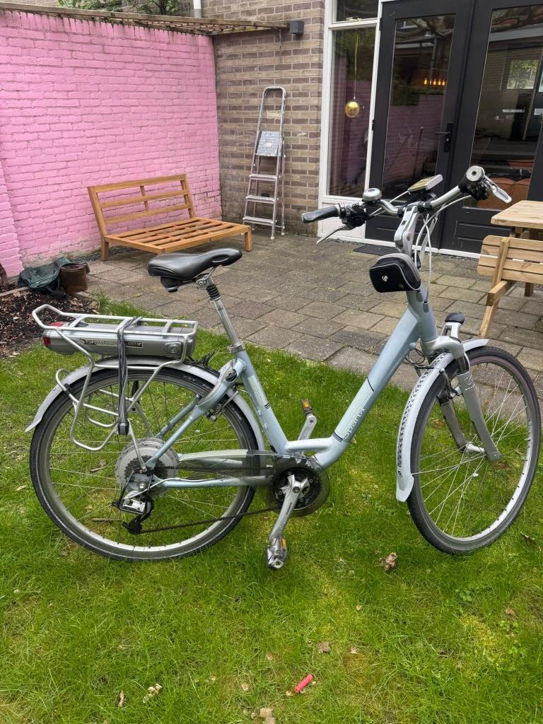 GRATIS AFHALEN: Sparta E-bike ( met kapotte accu ), Ophalen, Gebruikt, Sparta