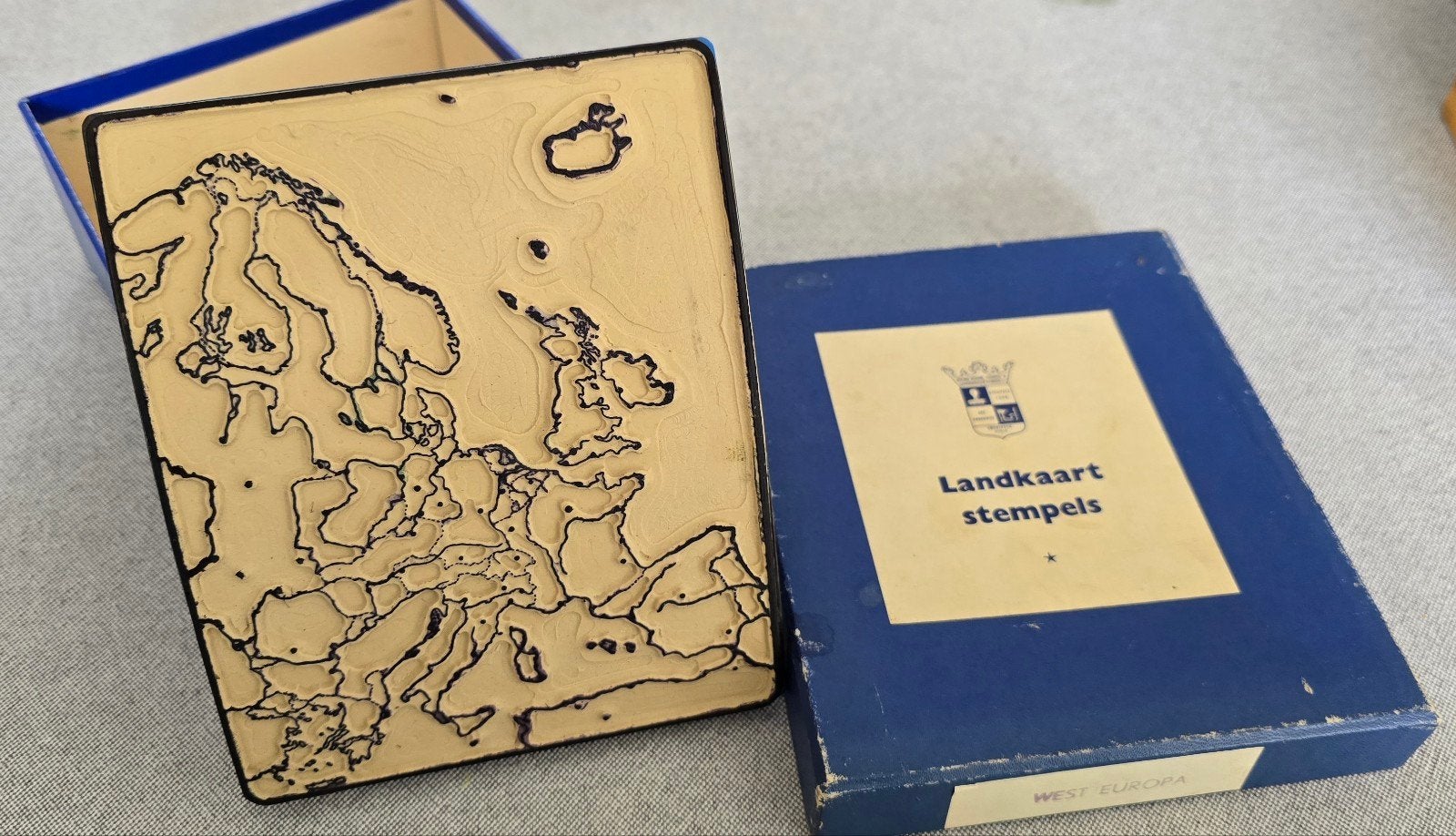 Vintage Landkaart Stempel - West Europa, Ophalen of Verzenden, Gebruikt