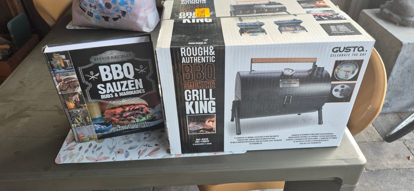 Gusta Grill King BBQ Smoker met BBQ Sauzen boek, Ophalen, Nieuw, Gusta