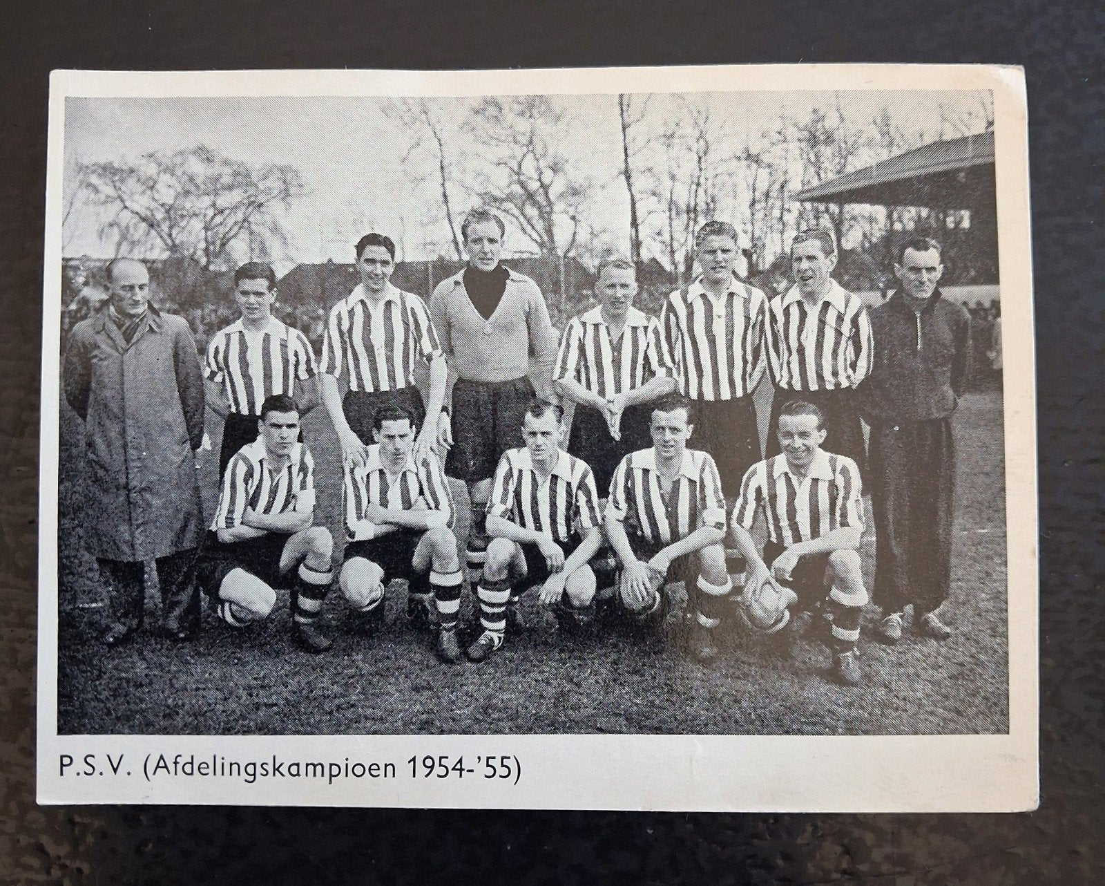 Oud album (?) plaatje PSV afd. kampioen 1954/55., Ophalen of Verzenden, Zo goed als nieuw, PSV, Poster, Plaatje of Sticker