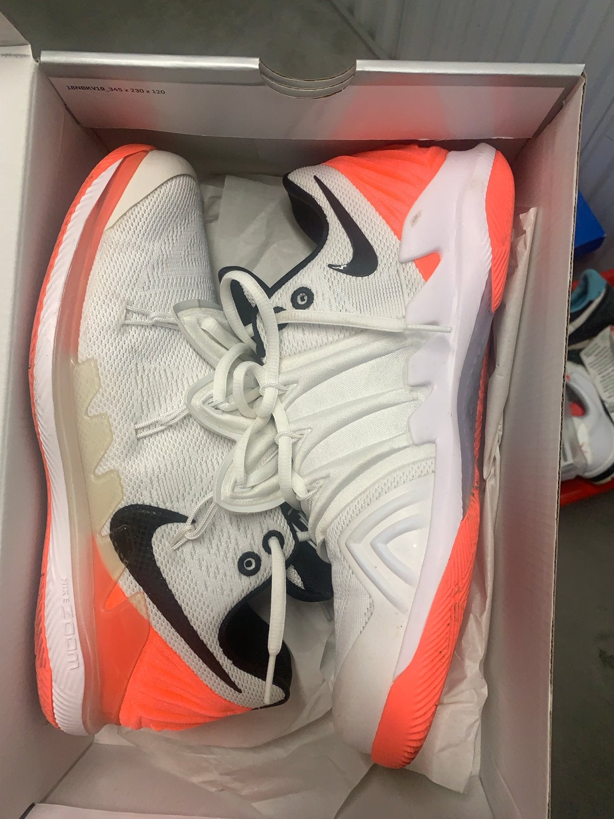 NIKE AIR zoom VAPOR-‘Kyrgios”/Hot Lava*/Tennis/Size 44.5, Ophalen of Verzenden, Nieuw, Wit, Sneakers of Gympen