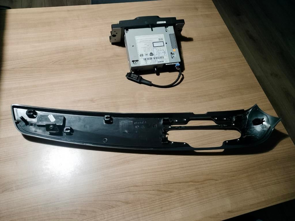 Originele Alfa Romeo Giulietta radio en dashboard, Ophalen of Verzenden