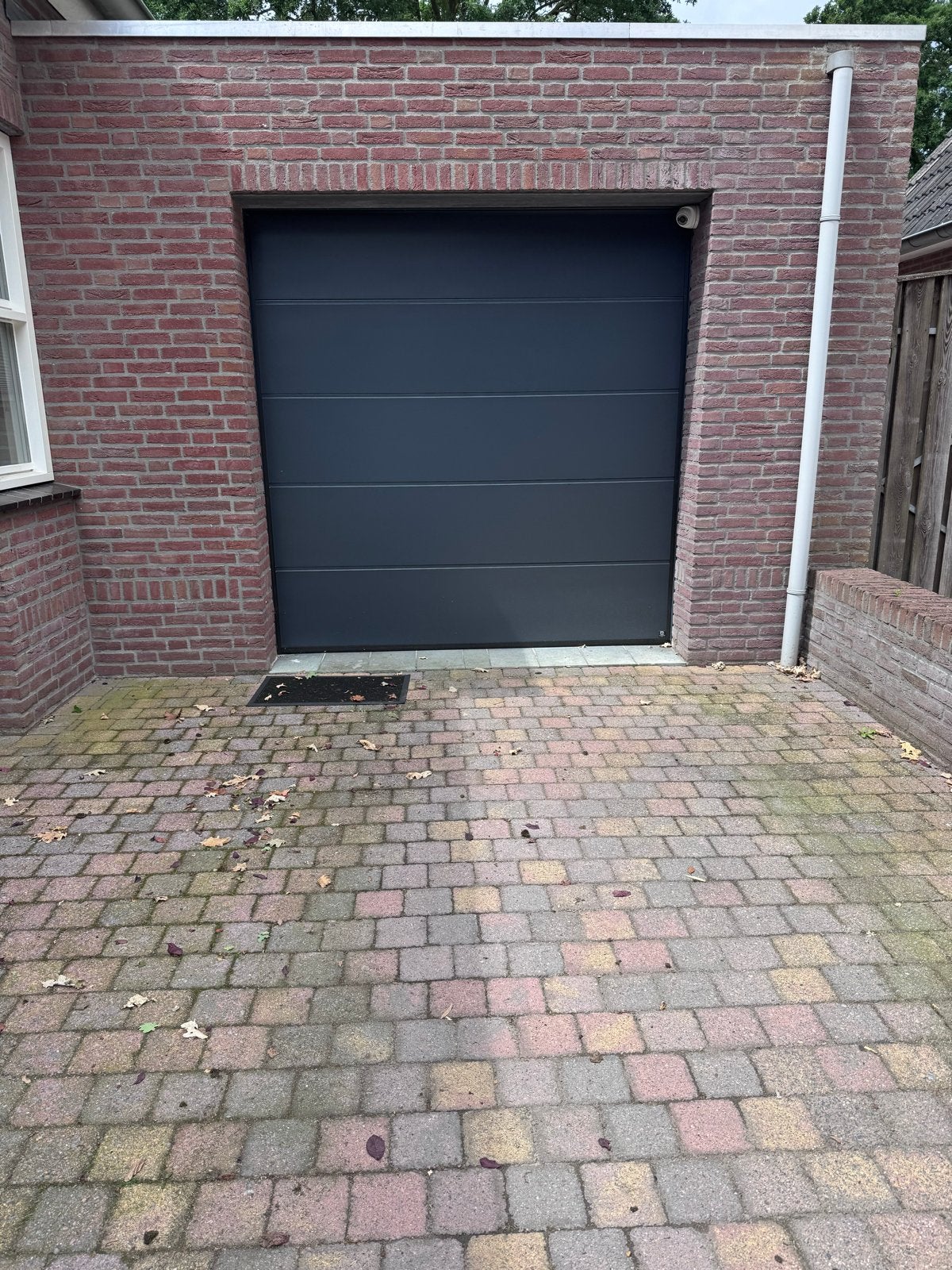 Sectionaal deur, Ophalen, 120 cm of meer, 215 cm of meer, Garagedeur