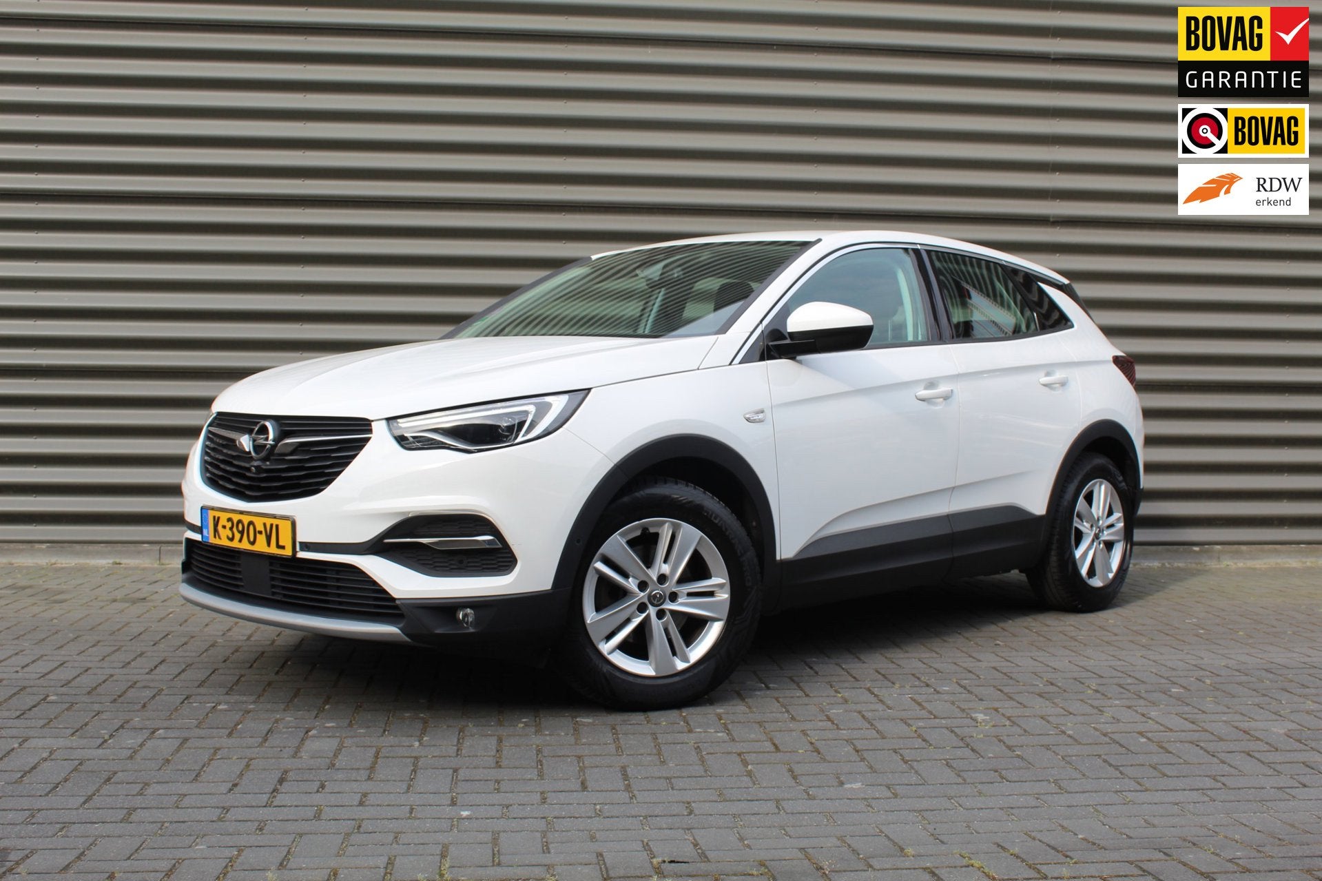 Opel Grandland X 1.2 Turbo Business Elegance, Auto's, Voorwielaandrijving, Gebruikt, 1199 cc, Wit