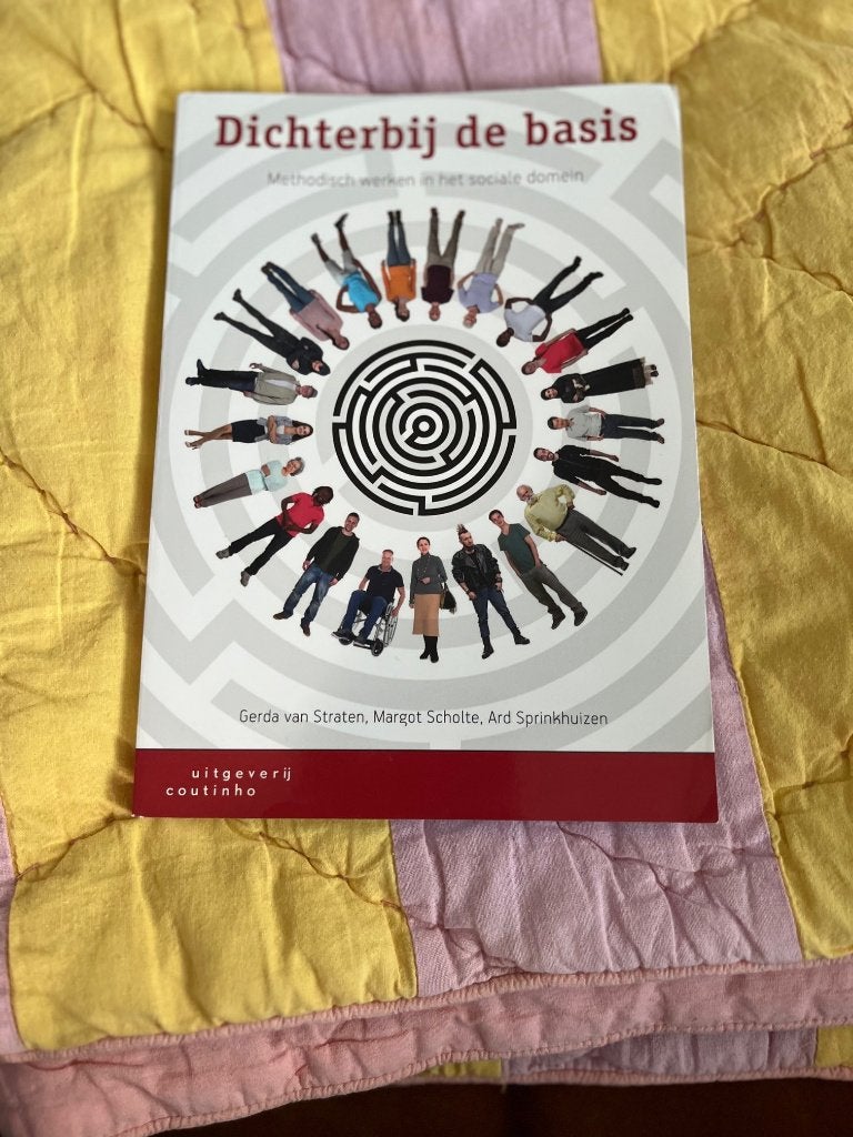 studieboek | dichtbij de basis, Ophalen of Verzenden, Beta, Zo goed als nieuw, HBO