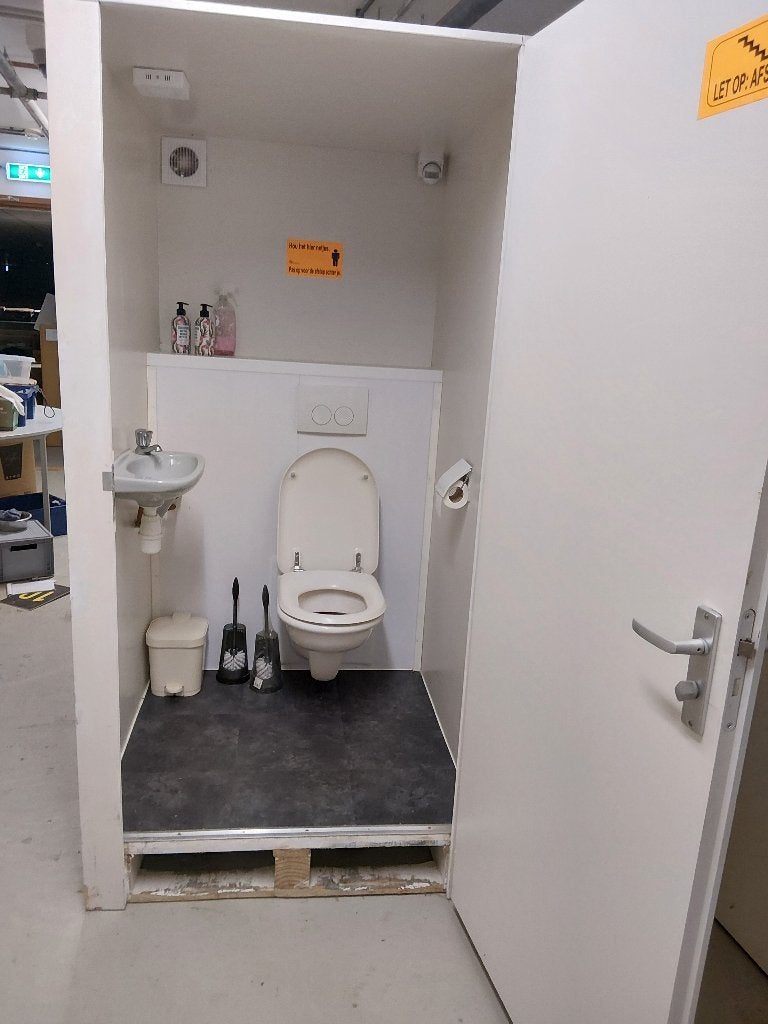 Nood/ toilet/ mobile/ wc-verbouwing., Ophalen, Gebruikt, Overige typen