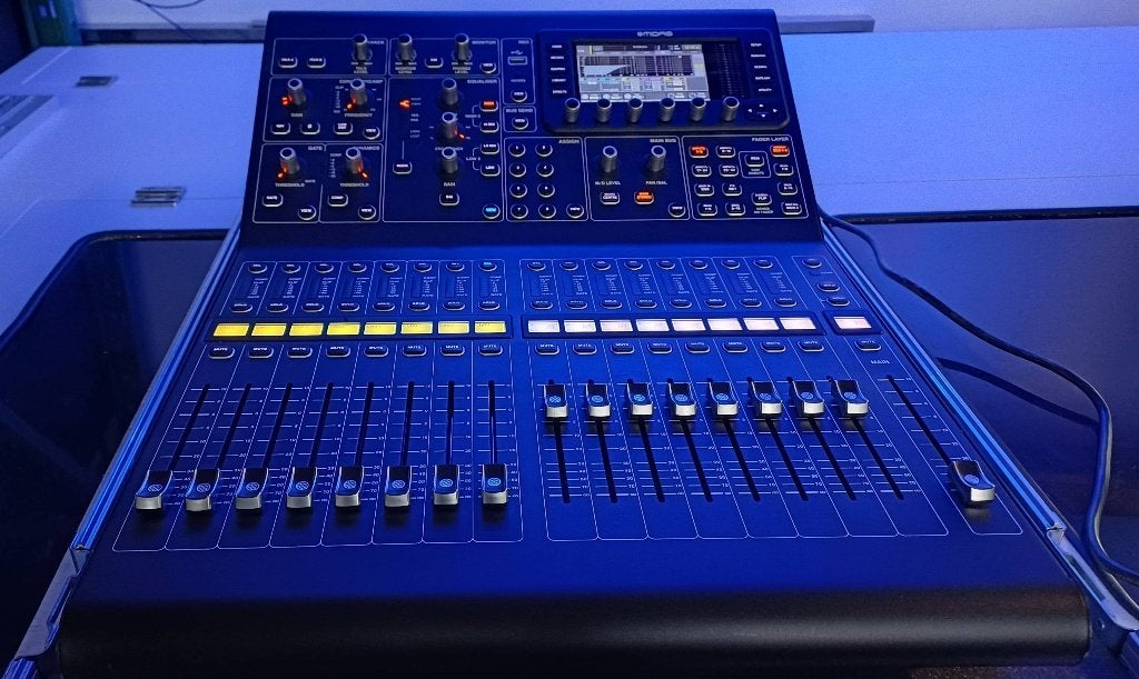 Midas M32R + S16 stageblock, Muziek en Instrumenten, Mengpanelen, Ophalen of Verzenden, Gebruikt, 20 kanalen of meer