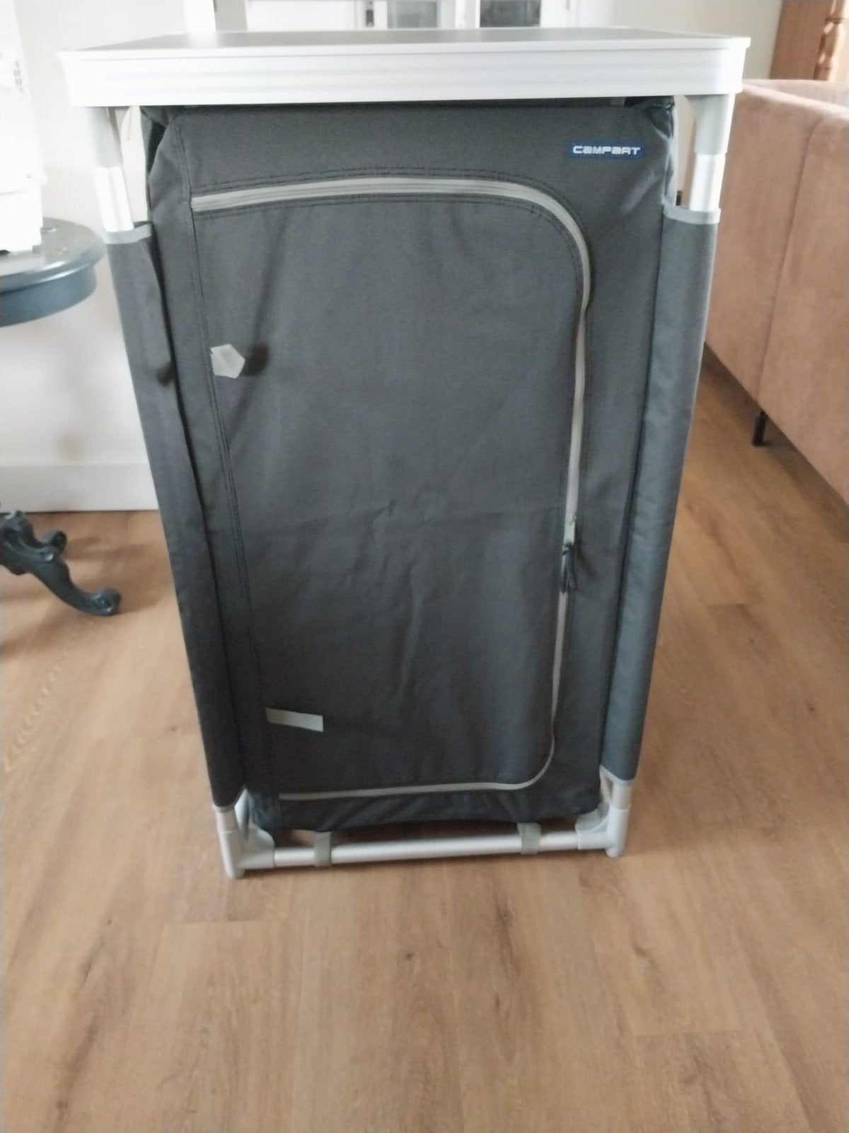 Campart Campingkast - 98x57x47 cm, Ophalen, Zo goed als nieuw, Campingkast