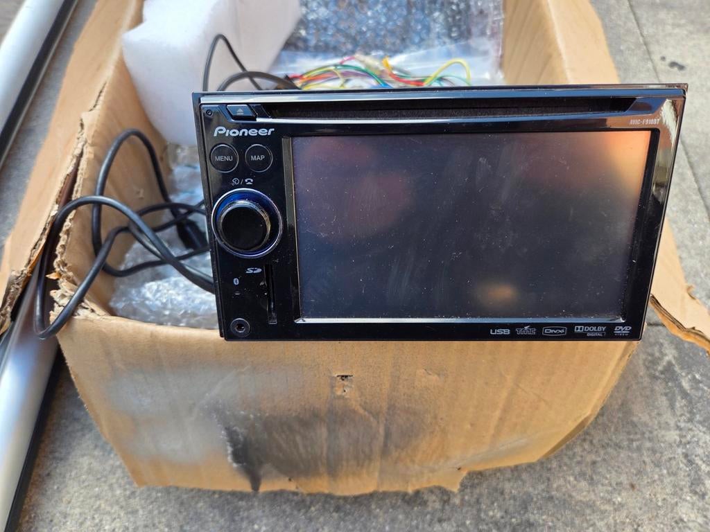 Pioneer AVH-P5100BT autoradio nissan voor 2009, Auto diversen, Autoradio's, Ophalen of Verzenden