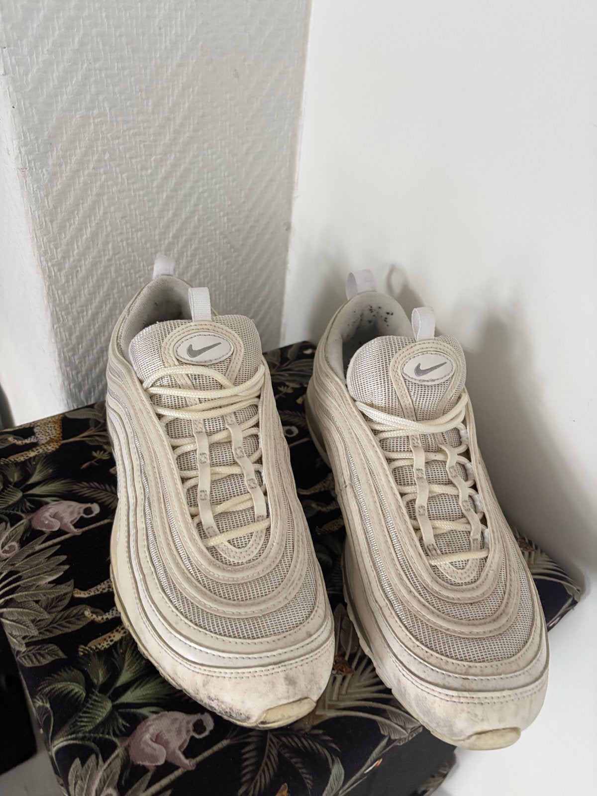 Nike Air Max 97 sneakers - Maat 44, Kleding | Dames, Schoenen, Ophalen of Verzenden, Gedragen, Beige, Sneakers of Gympen