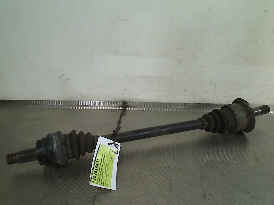 Aandrijfas Links Achter BMW 5 serie (F10) (2011-09/2016-10), Gebruikt, Petuelring 130, München 80809, , Duitsland, BMW, Bayerische Motoren Werke AG