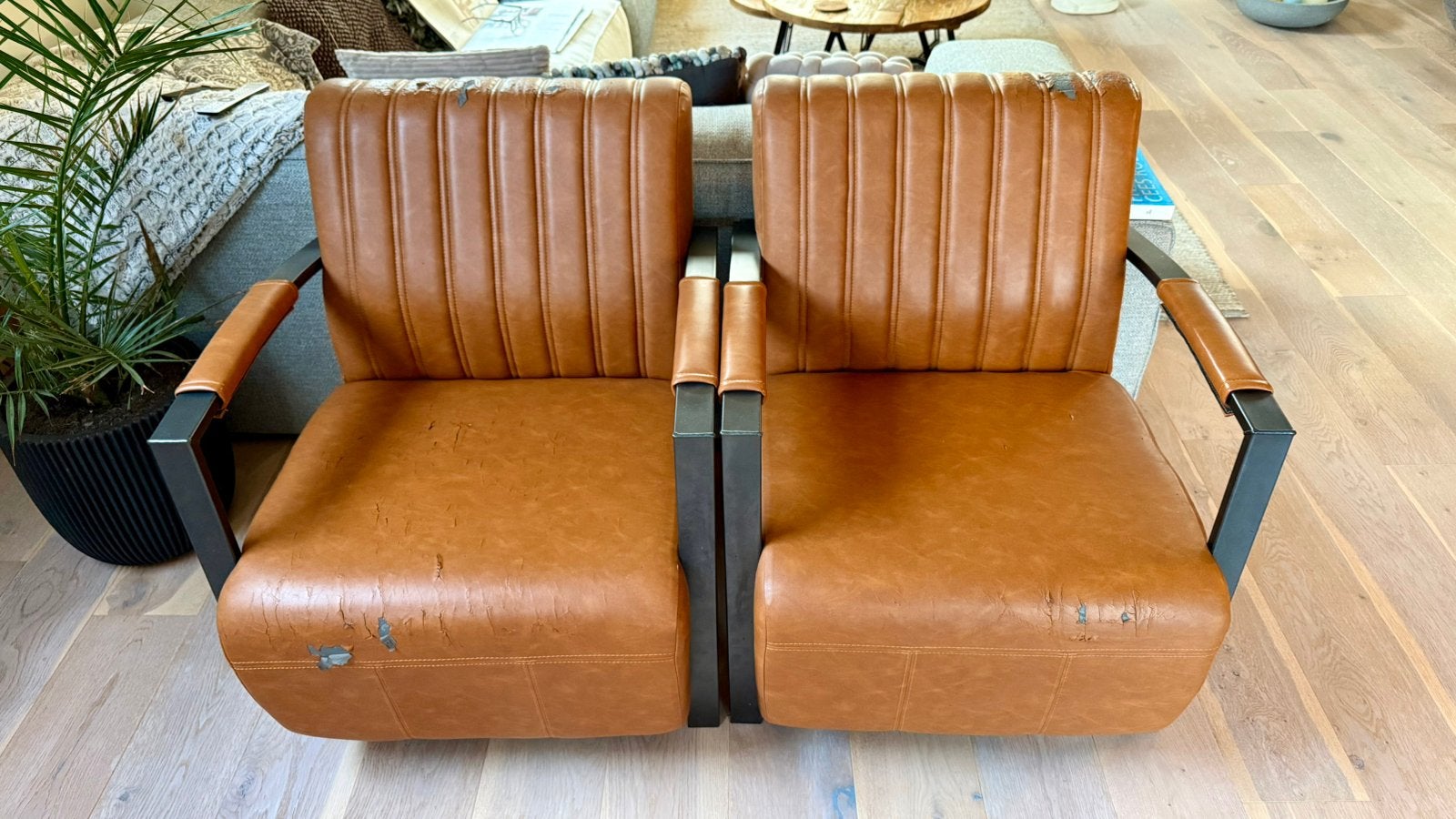 2 fauteuils/industriële stoelen – opknappers – zwart metaal, Huis en Inrichting, Ophalen, Gebruikt, 75 tot 100 cm, Metaal