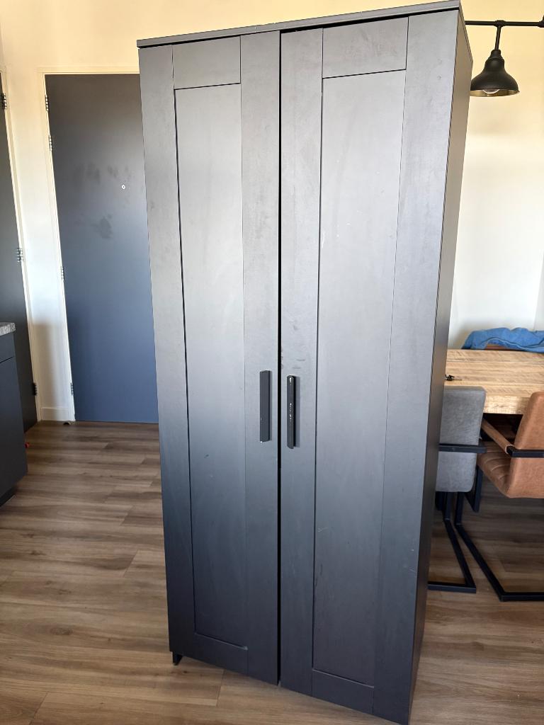 BRIMNES kledingkast, Met deur(en), Gebruikt, 150 tot 200 cm, 25 tot 50 cm