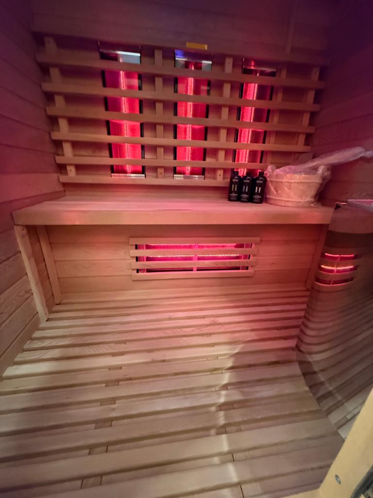 Combi Sauna (Fins + Infrarood) - GRATIS BEZORGING + MONTAGE, Ophalen of Verzenden, Zo goed als nieuw, Fins of Traditioneel, Complete sauna