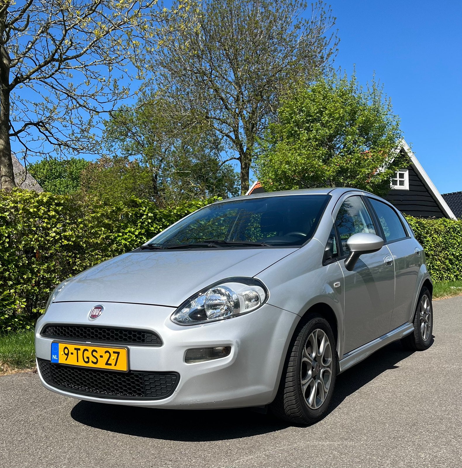 Fiat Punto 0.9 Twinair 85 5-D 2014 Grijs, Voorwielaandrijving, 49 €/maand, Origineel Nederlands, 24 km/l