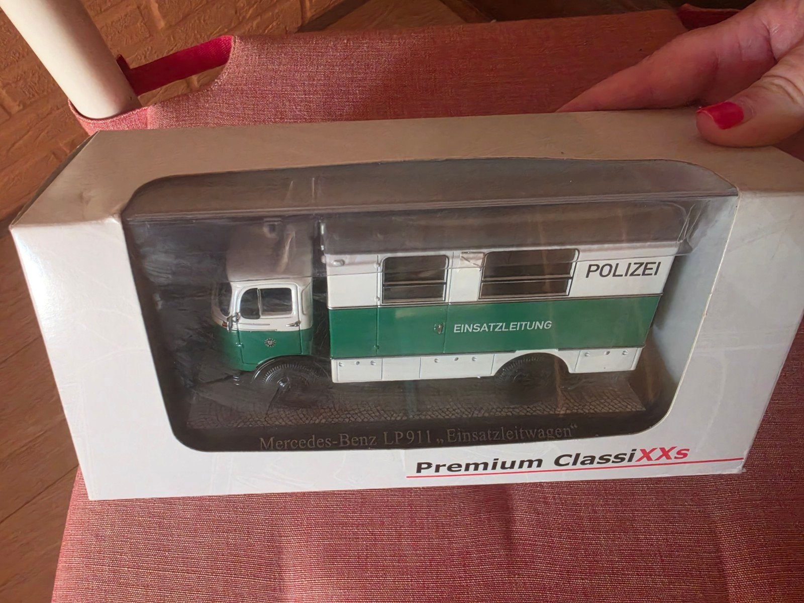 Mercedes-Benz LP911 "Polizei-Einsatzleitwagen" model, Ophalen of Verzenden, Nieuw, Bus of Vrachtwagen