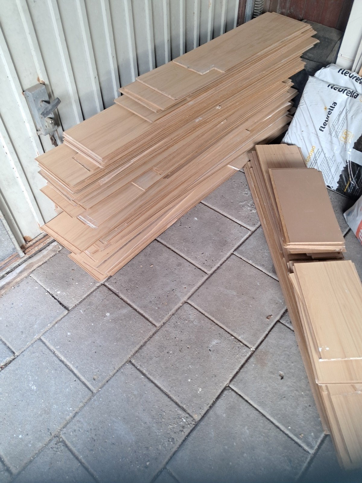 Laminaatvloerdelen - Gratis, Ophalen, Gebruikt, 10 m² of meer, 10 tot 30 cm