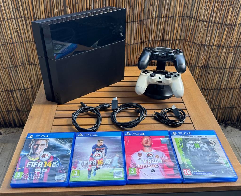 PlayStation 4 500GB met 2 controllers en 4 spellen, Tuin en Terras, Terrasdelen en Vlonders, Ophalen of Verzenden, Gebruikt, Hout