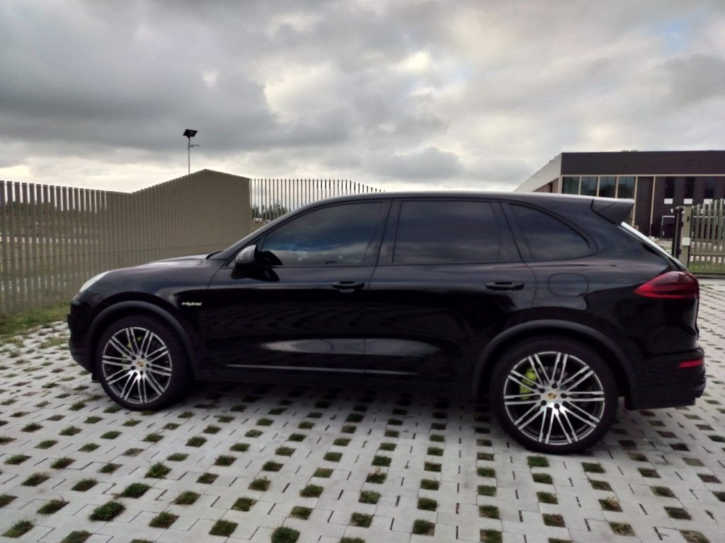 Porsche Cayenne 3.0 V6 416pk E-hybrid S Tiptronic S 2016, Auto's, Porsche, Automaat, Cayenne, Zwart, 2995 cc