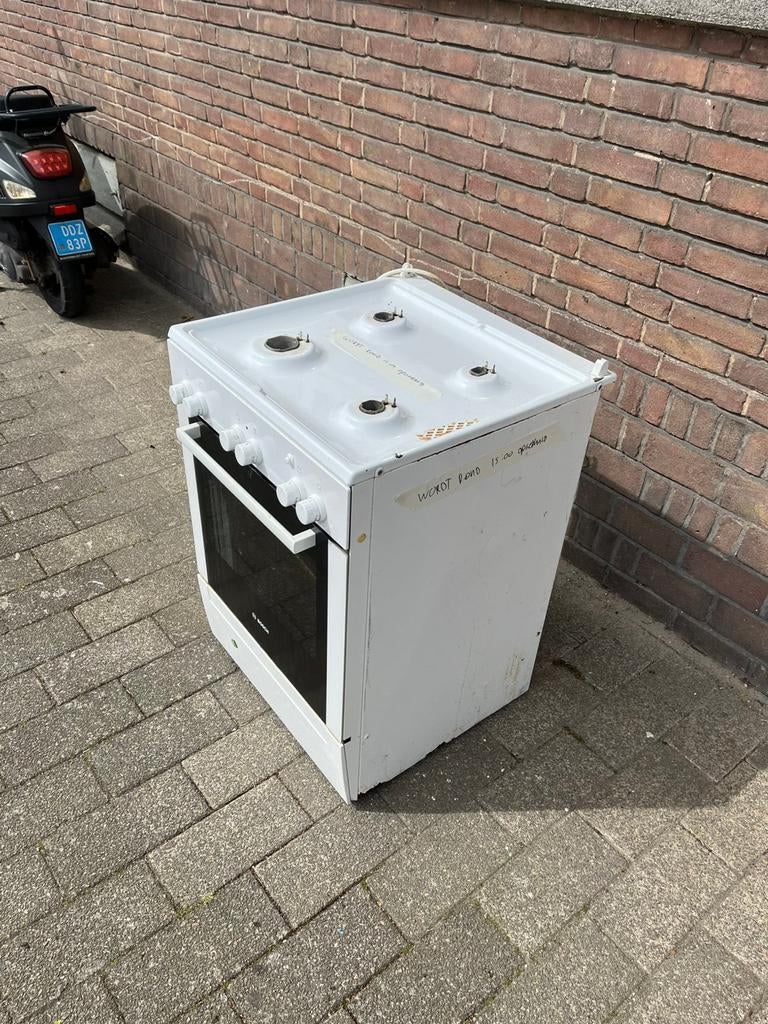 u oude Fornuis Oven afvoeren gratis ophaaldienst, Witgoed en Apparatuur, Fornuizen, Magnetron, 60 cm of meer, Gas, Vrijstaand