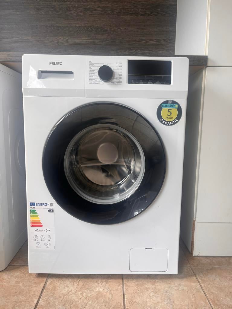 Frilec Wasmachine – 8 kg – Zo goed als nieuw, Ophalen, 1200 tot 1600 toeren, 8 tot 10 kg, Zo goed als nieuw