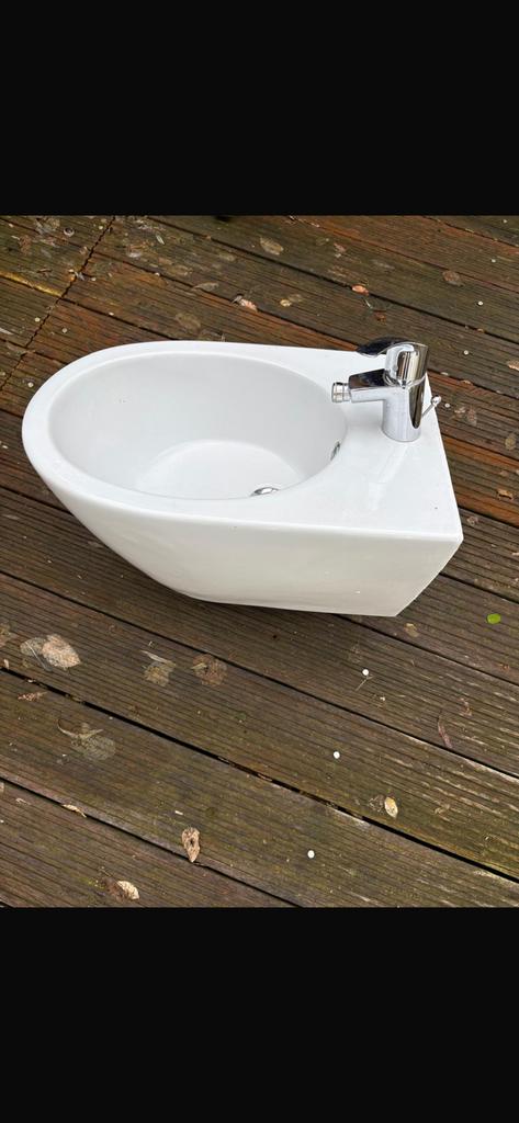 Bidet, Ophalen, Zo goed als nieuw, Toilet