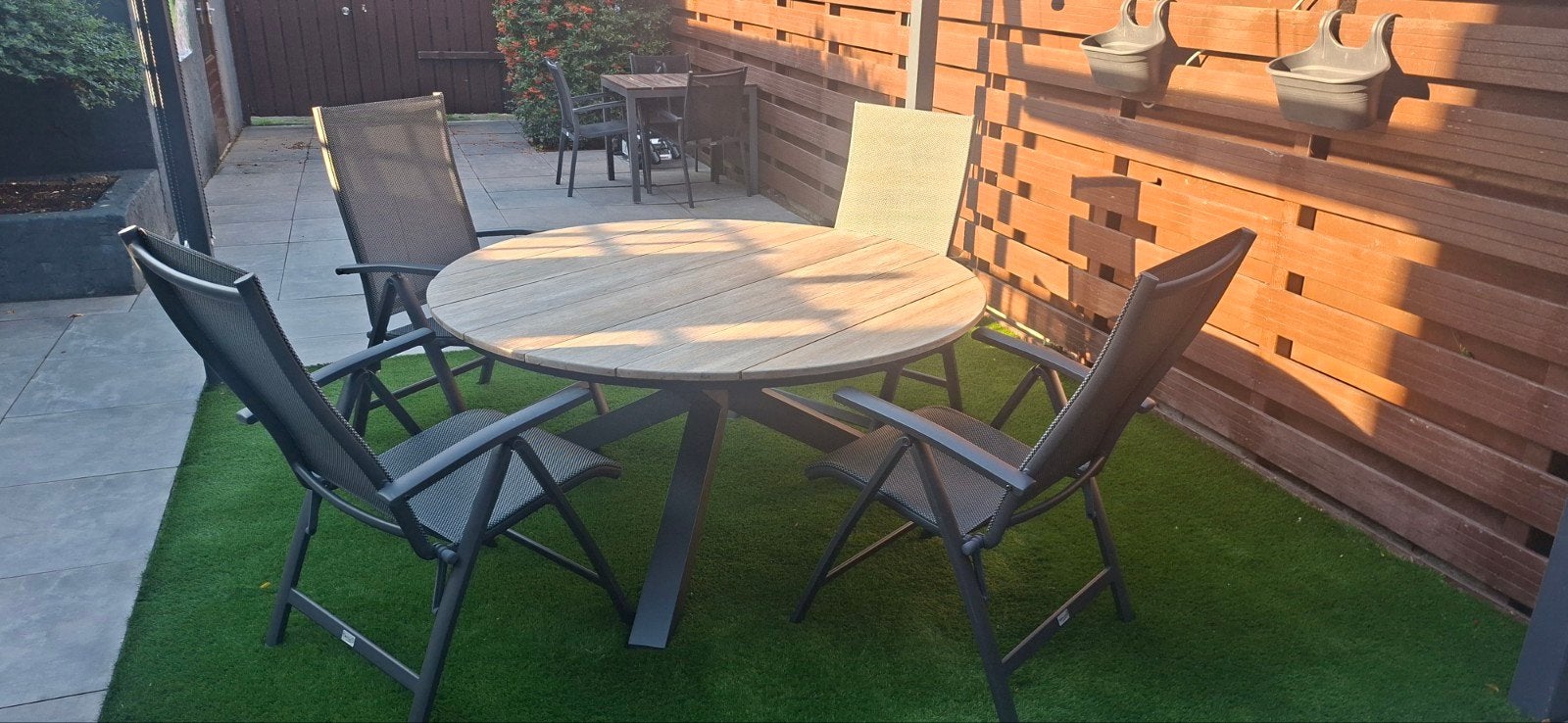Tuinset: Ronde tafel met 4 stoelen, Ophalen, Gebruikt, Rond, Hout