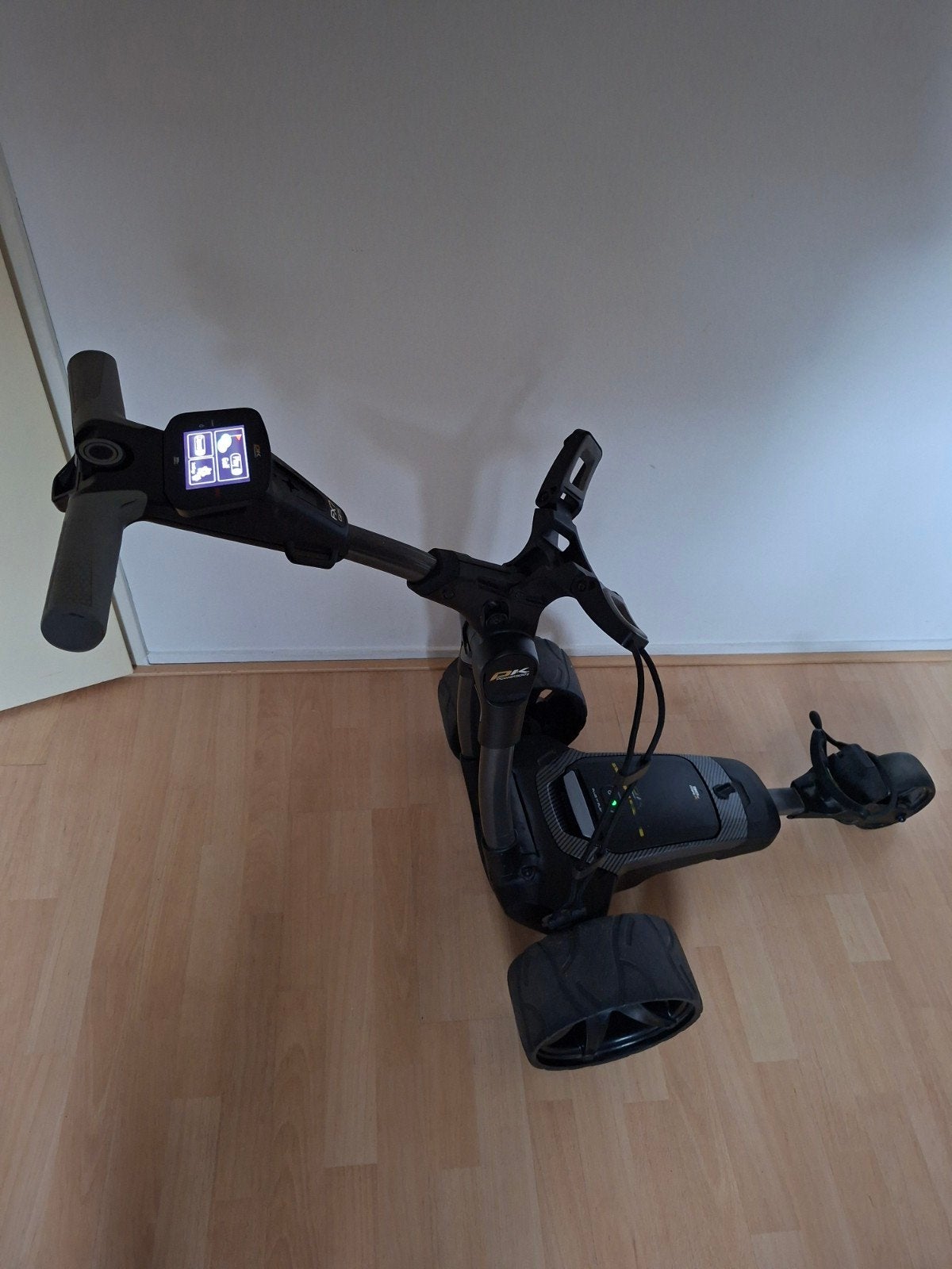 PowaKaddy FX7 GPS Golftrolley - Zo goed als nieuw, Sport en Fitness, Ophalen of Verzenden, Zo goed als nieuw, Golfkar, Overige merken