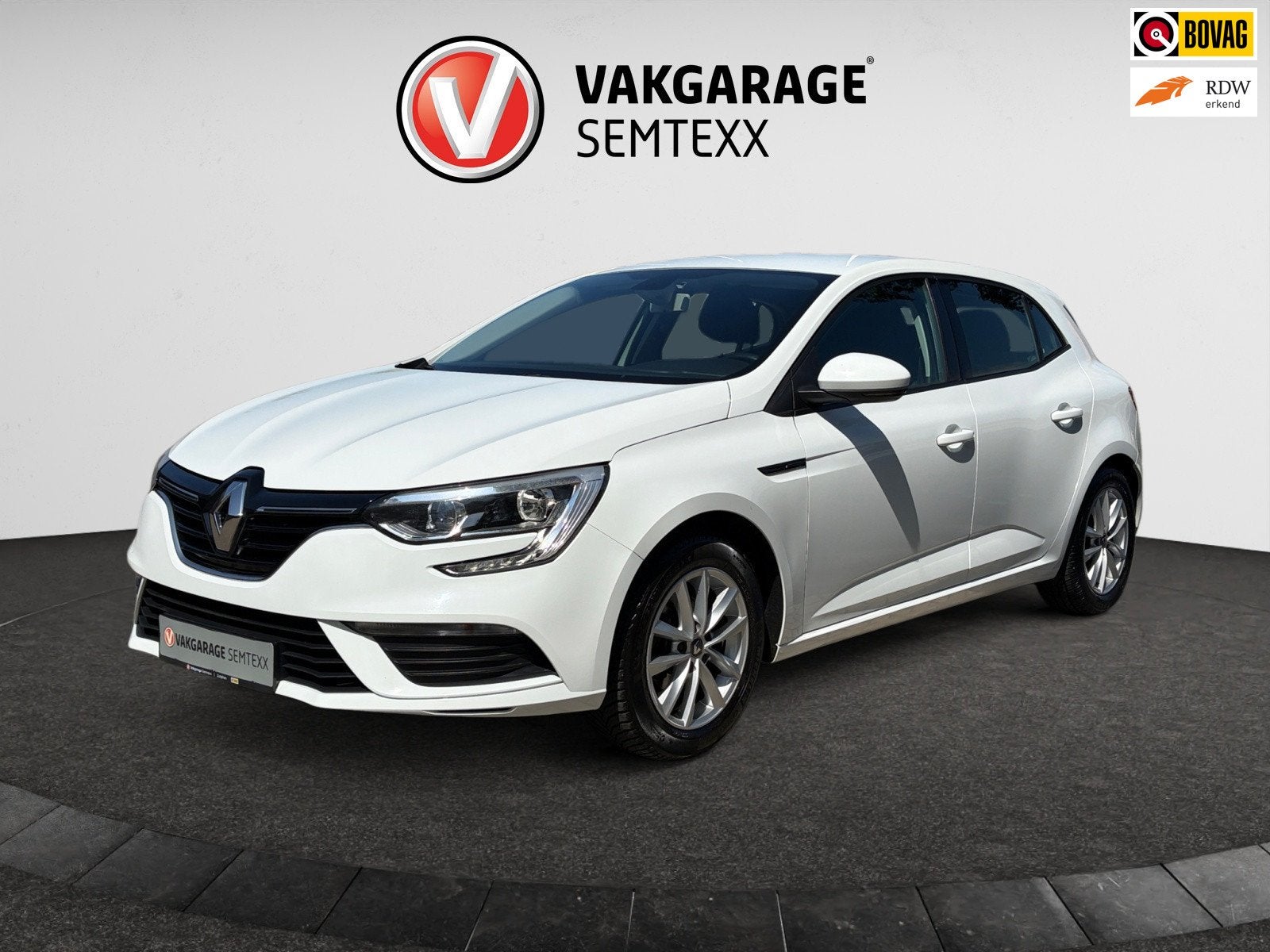 Renault Mégane 1.2 TCe Life | All-Season | Clima | Cruise |, Voorwielaandrijving, Gebruikt, Euro 6, 4 cilinders