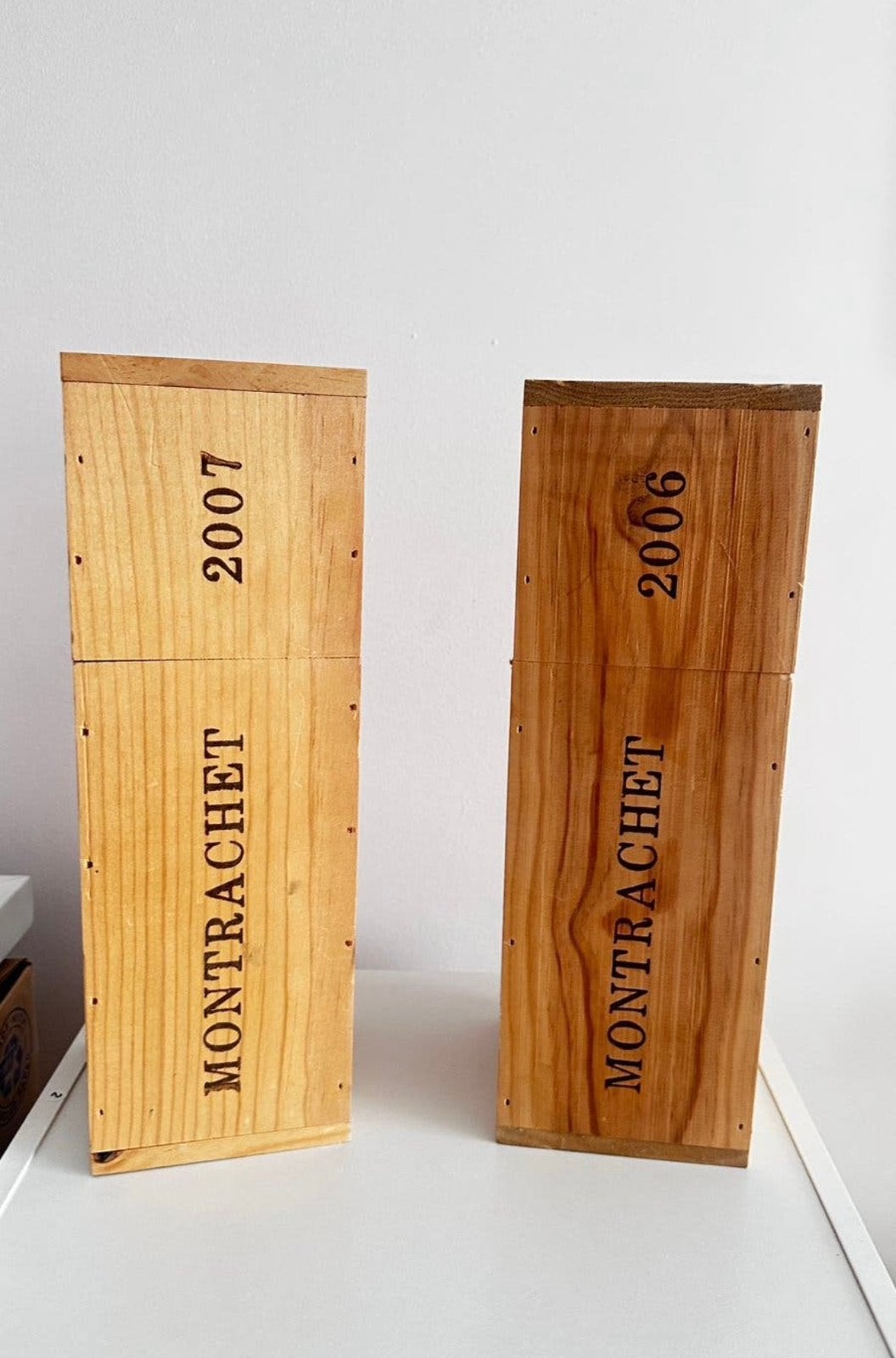 Set van 2 vintage houten wijnkisten Montrachet – 2006 & 2007, Ophalen of Verzenden, Zo goed als nieuw