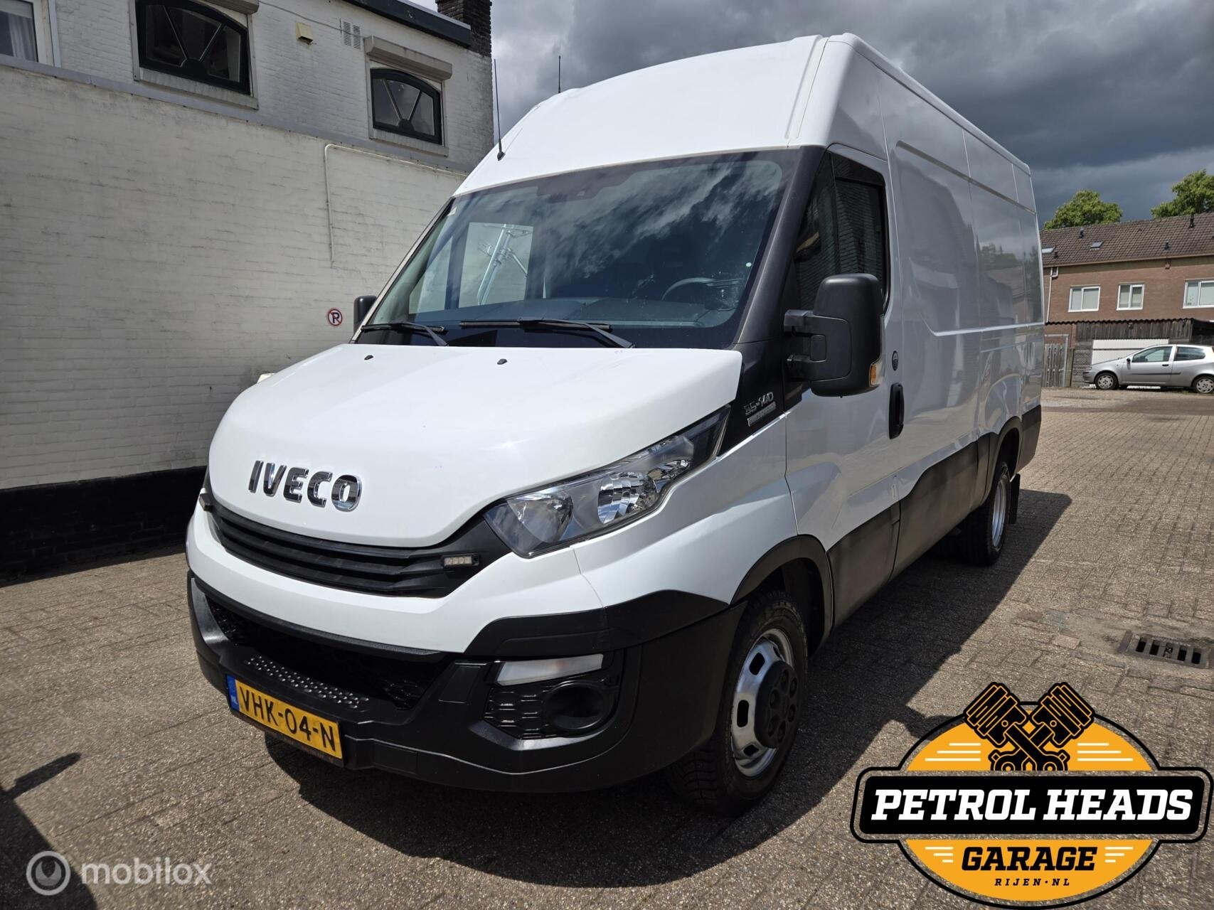 Iveco Daily 35C14V 2.3 H2 AUT|Dub.Lucht|3.5T trek|WERKPAARD!, Gebruikt, Iveco, Wit, Bedrijf