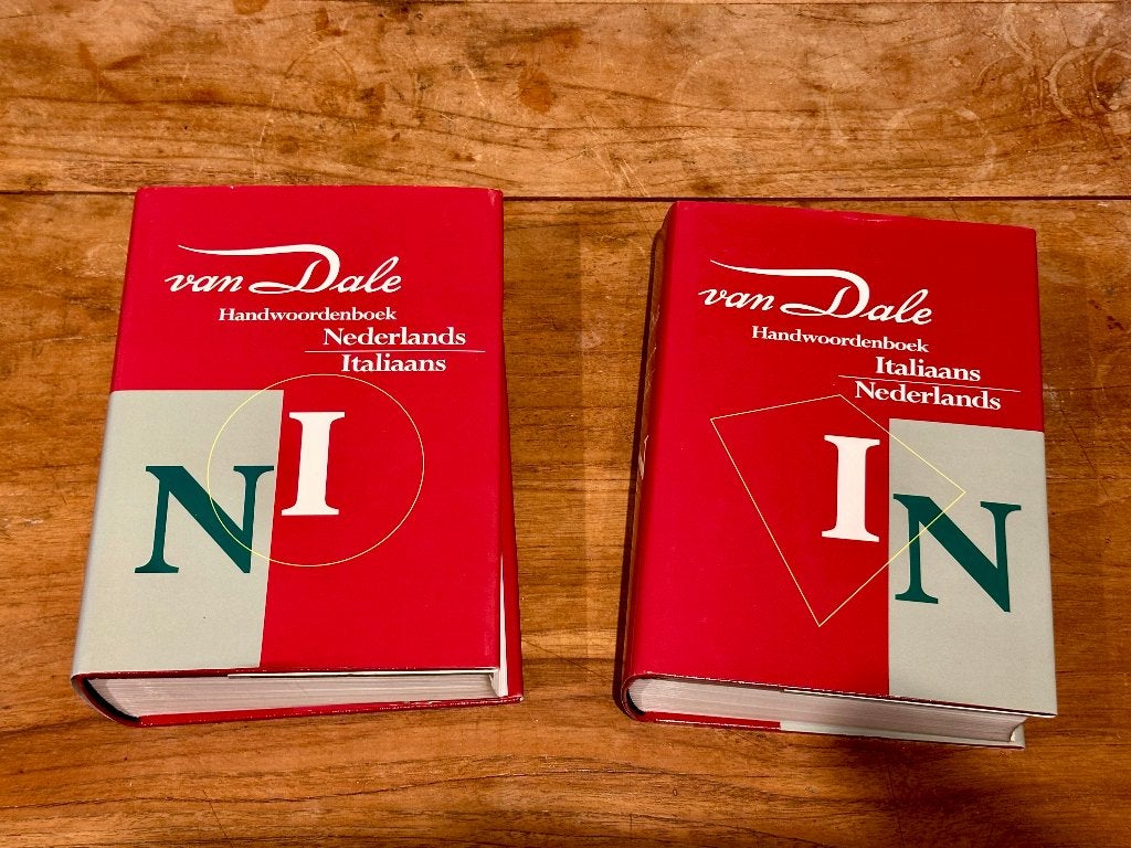 Dikke Van Dale woordenboeken Duits, Frans, Zweeds, Italiaans, Ophalen of Verzenden, Zo goed als nieuw, Van Dale Redactie, Overige talen