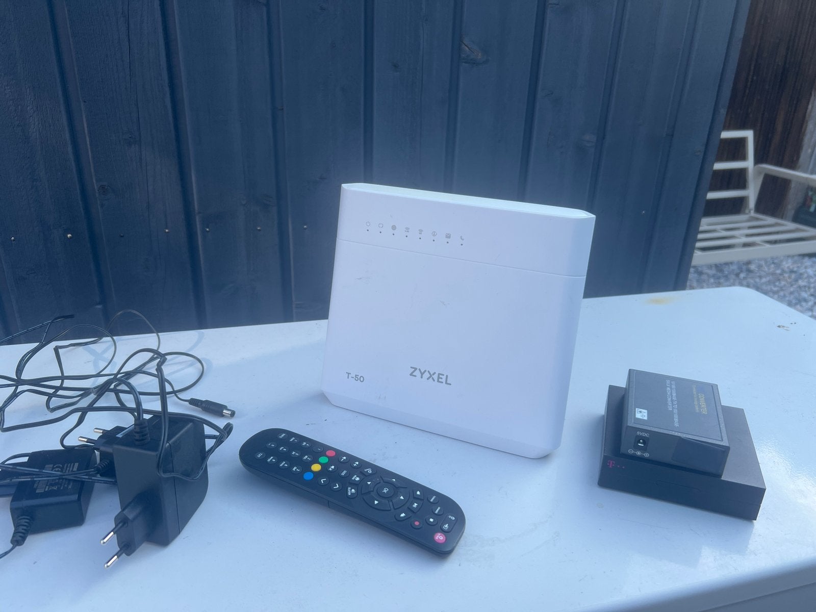 Zyxel T-50 Router met afstandsbediening en accessoires, Ophalen, Gebruikt, Router