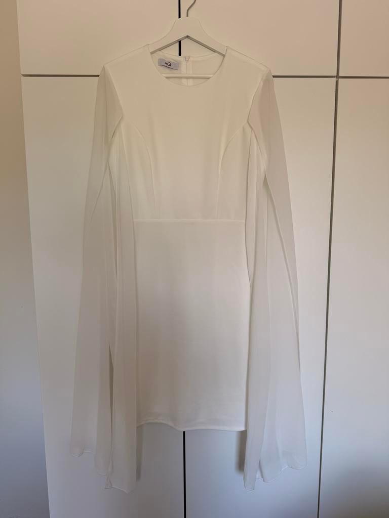 WAL G. HOLLY SLEEVE DRESS - Witte Cocktailjurk Maat M, Kleding | Dames, Wit, Zo goed als nieuw, Boven de knie, Ophalen