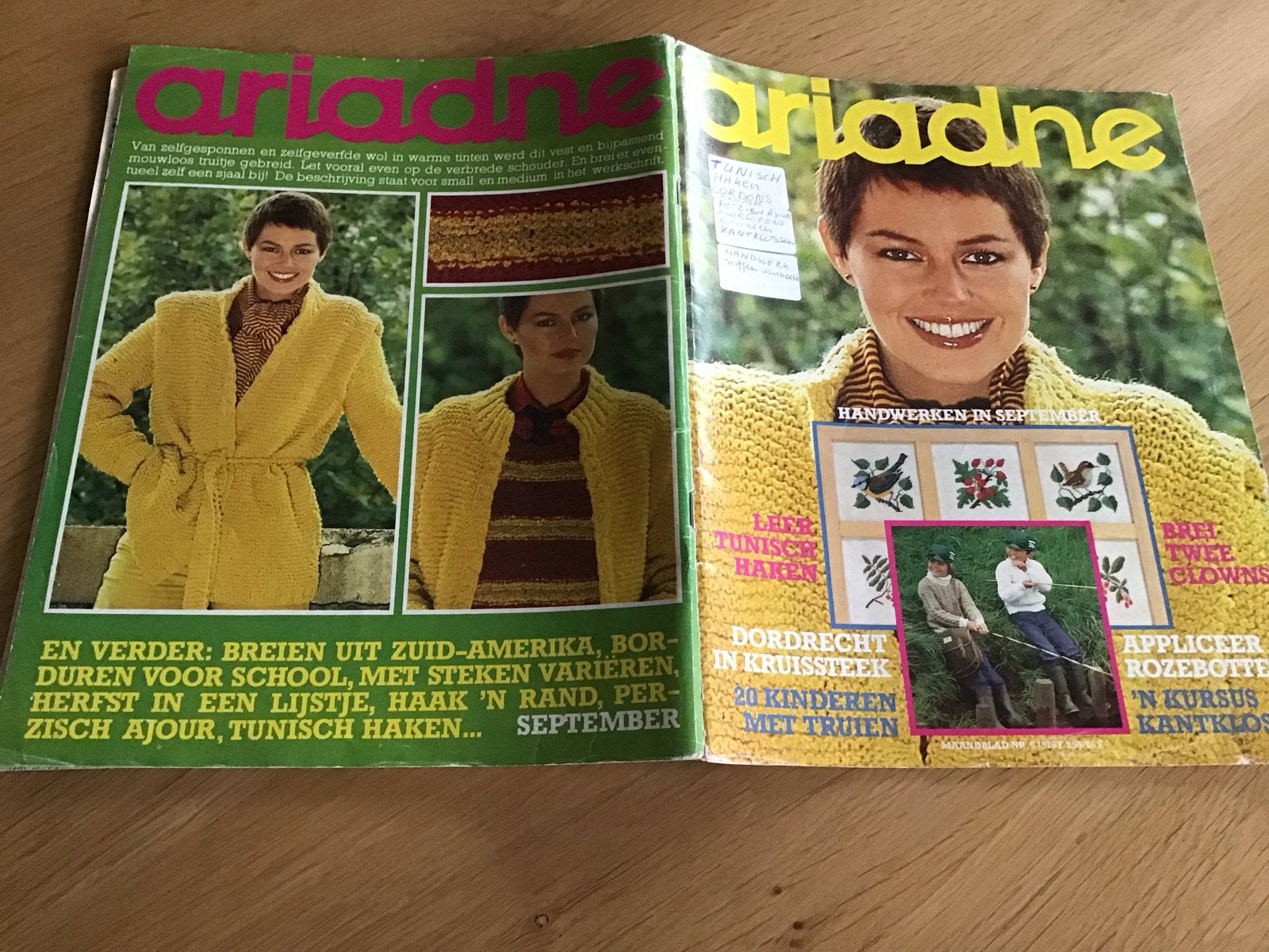 Ariadne Handwerken Magazine - September, Ophalen of Verzenden, Gelezen, Overige typen