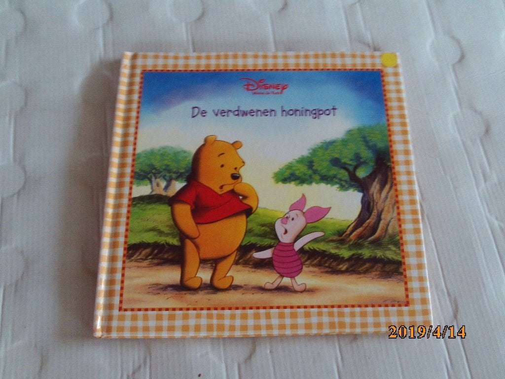 walt disney winnie de poeh - de verdwenen honingpot, Ophalen of Verzenden, Gelezen, Fictie algemeen