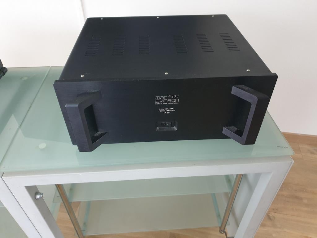 Mark Levinson 29 eindversterker, Gebruikt, 60 tot 120 watt, Stereo, Ophalen