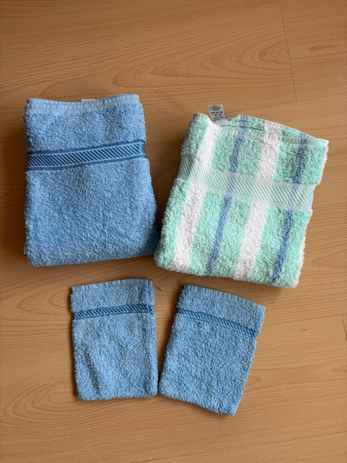 Nieuwe set van 2 katoenen handdoeken van Sofil, Ophalen of Verzenden, Zo goed als nieuw, Poppenhuis
