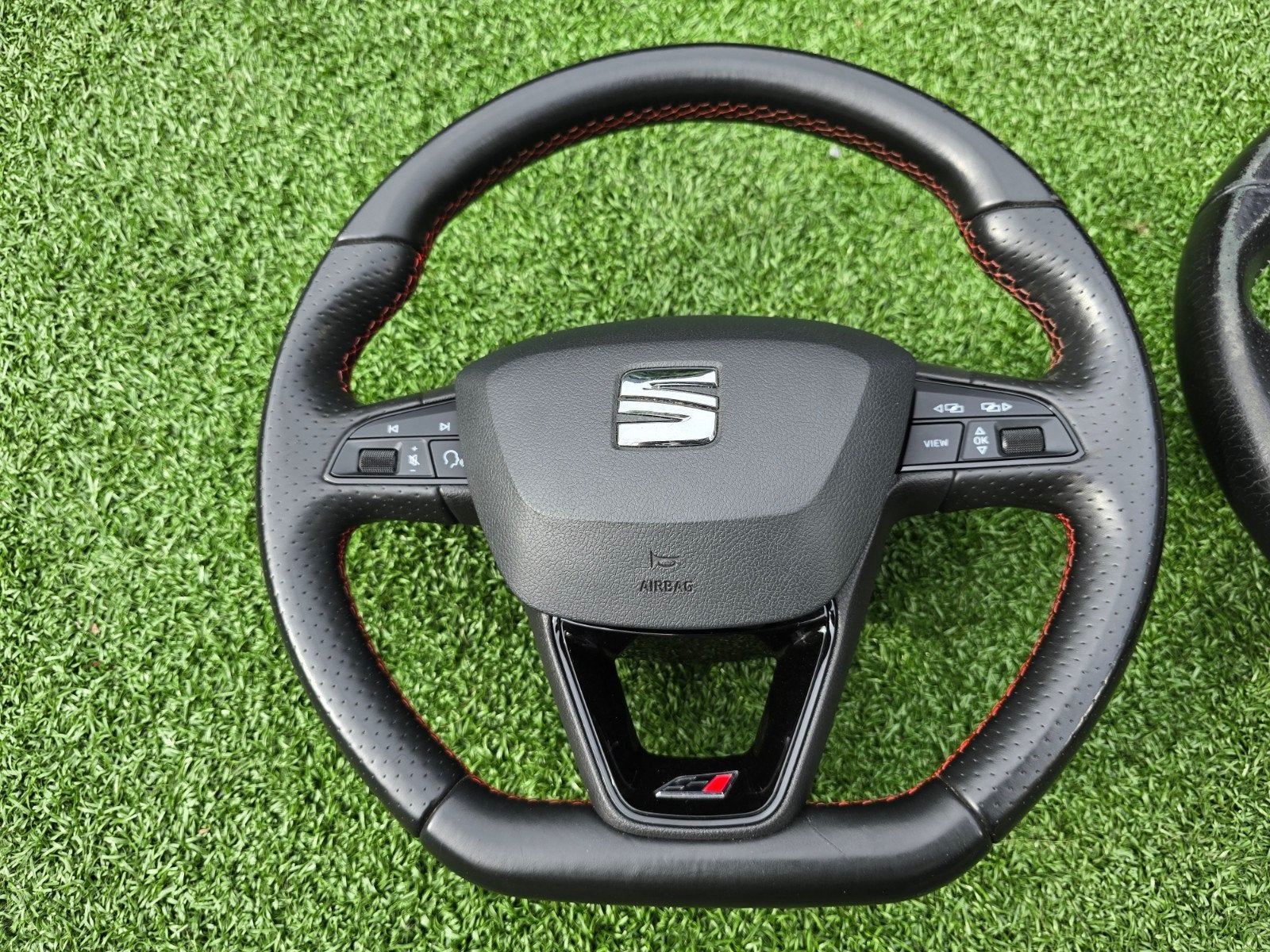 Seat Leon 5F FR Cupra Stuur Rode Stiksels Afgevlakt Airbag, Auto-onderdelen, Ophalen of Verzenden, Gebruikt, Seat