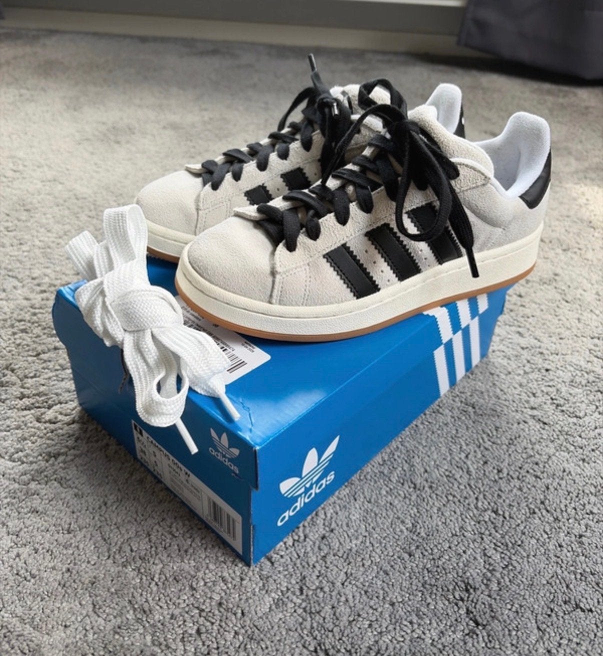 Adidas Campus sneakers - Maat 38 - Beige/Zwart, Ophalen of Verzenden, Nieuw, Beige, Sneakers of Gympen