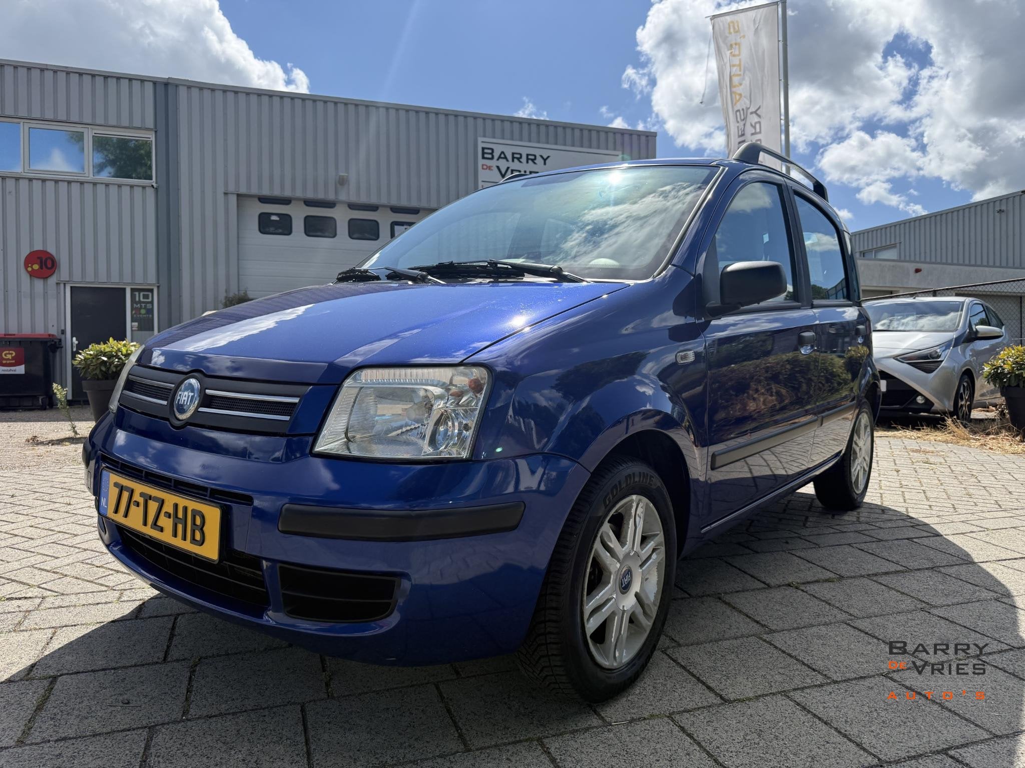 Fiat Panda 1.2 Emotion | Trekhaak | Nieuwe apk | Climate Con, Voorwielaandrijving, Automatische klimaatregeling, Stof, Gebruikt